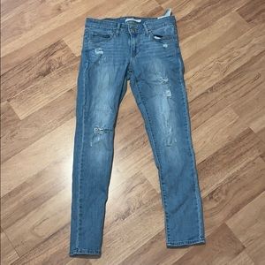 Levi’s 711 Skinny Jean Women’s